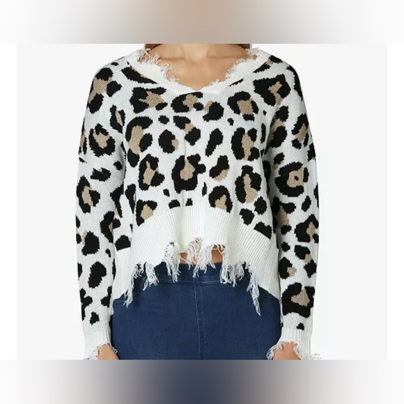 Rue‎ 21 Leopard Print Distressed V-Neck Cropped Sweater Women’s Size Medium - Picture 7 of 7